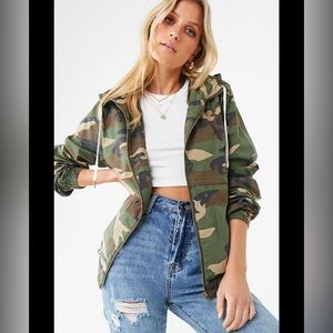 💛$8- if bundle- Camo Jacket, Light Jacket, Rain Jacket, Camo Rain Jacket